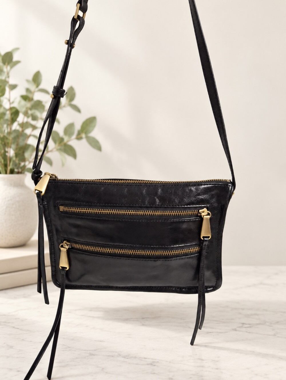 HOBO Black Leather Double Zip Pocket Crossbody Bag Like New